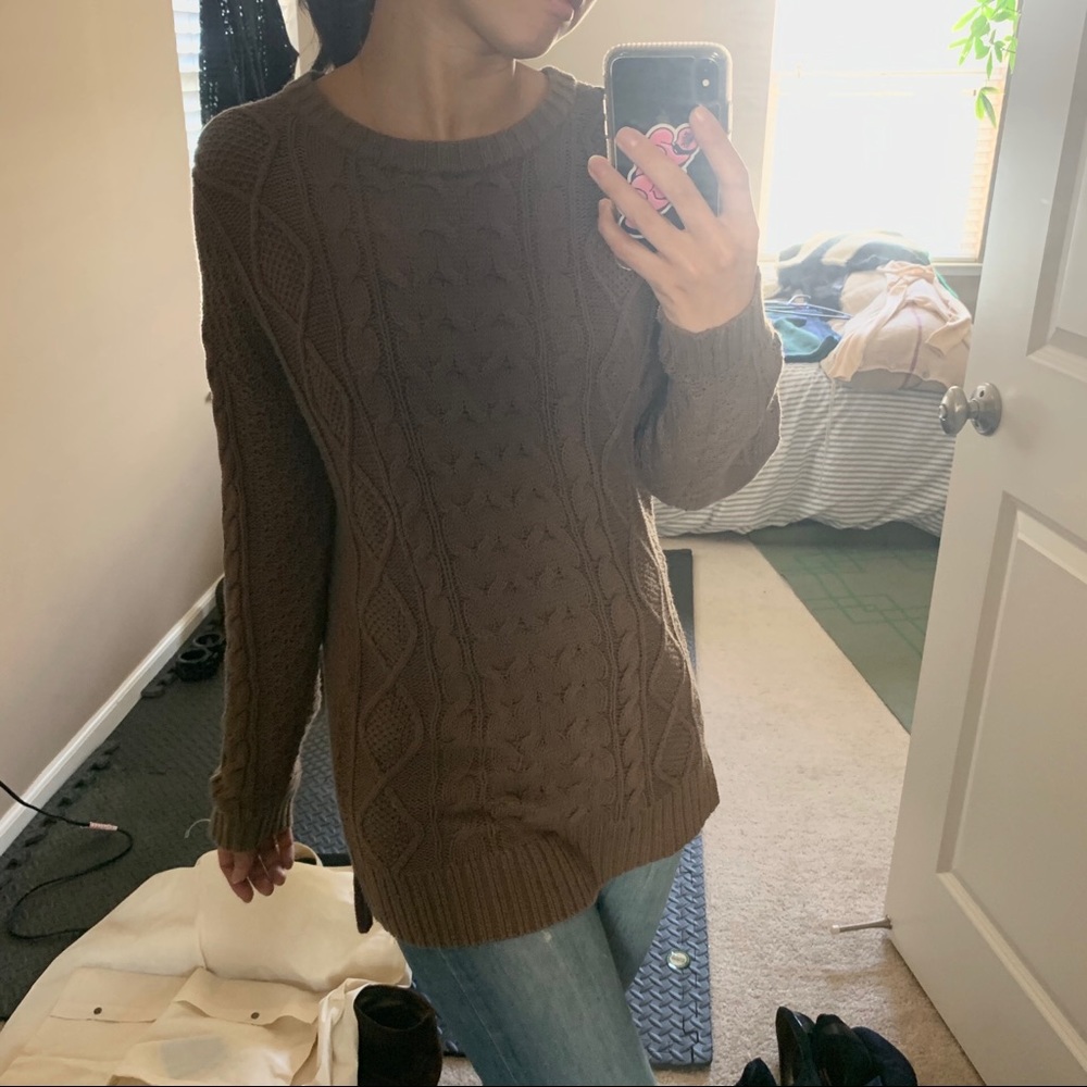 BDG High Low Crew Neck Sweater